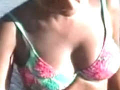some nice jiggly titties