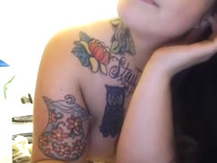 Teenage slut posing on webcam