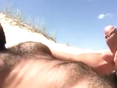 Cumming at the dunes