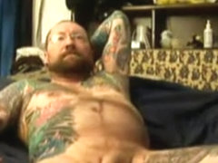 Tattooed Bear Jacking Off