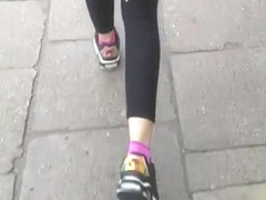 Cum on sexy girl ass in public (better quality)