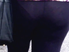 SDRUWS2 - SEE THROUGH PANTS AND BIG BUT SHOWING PANTYLINE