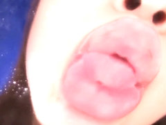 Hirono Imai Glass Kiss