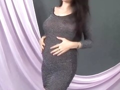 pregnant - Moana Lott