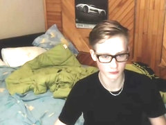 Drop dead gorgeous twink cums on his bedsheets