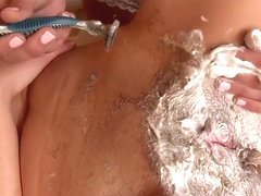 How to shave fur pie girlfriend