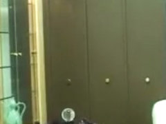 Japanese dressing room hiddencam